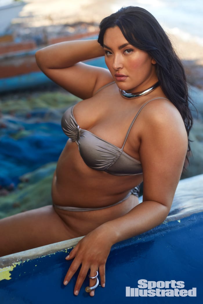 SI2022_Dominica_Yumi_Nu_SHOT_02_153_WMweb